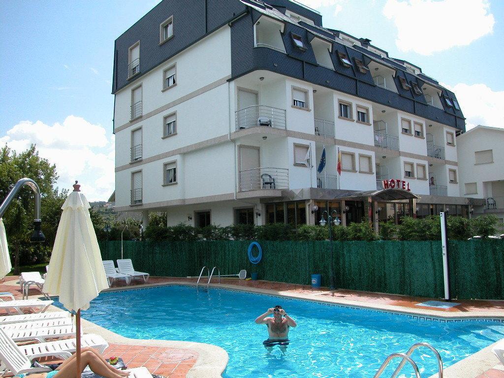 Hotel Pineiro 2 Estrellas Superior Playa de la Lanzada ภายนอก รูปภาพ