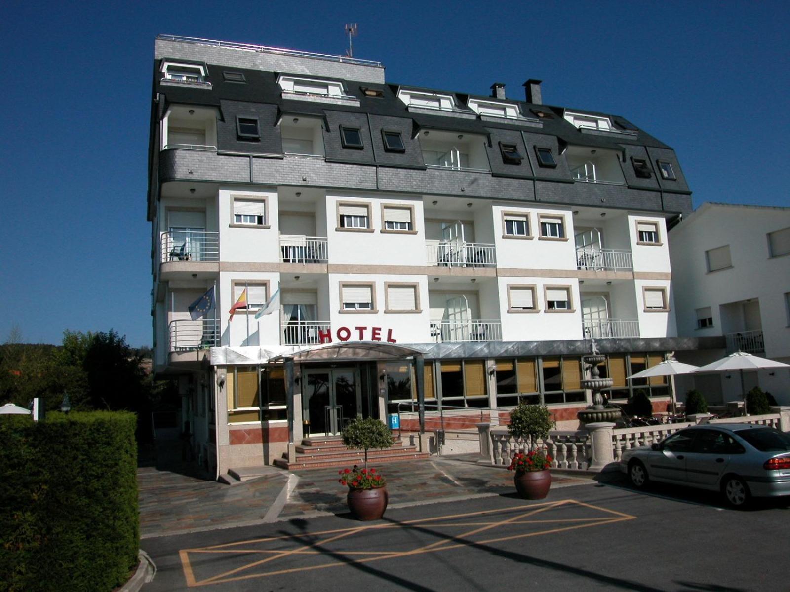 Hotel Pineiro 2 Estrellas Superior Playa de la Lanzada ภายนอก รูปภาพ